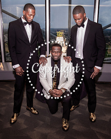 Cloud 9 Wedding Pre Ceremony in Reunion Tower in Downtown Dallas