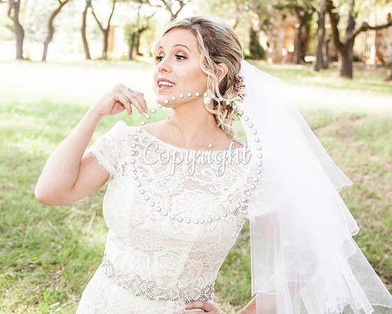 Trattoria Lisina Winery  Bridal Shoot