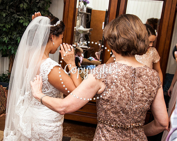 Creekside Venue in Dripping Springs Wedding