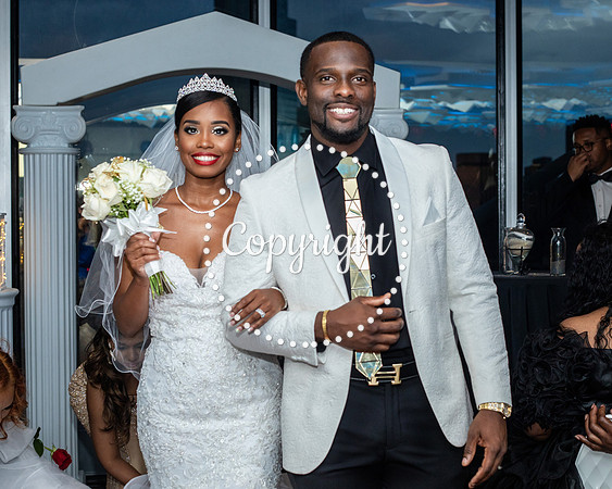 Ceremony Wedding at Cloud 9 in Reunion Tower in Dallas