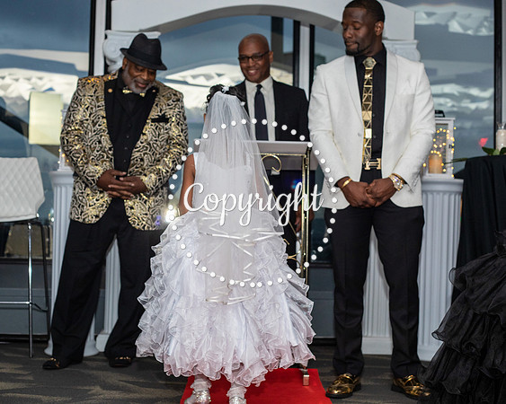 Ceremony Wedding at Cloud 9 in Reunion Tower in Dallas