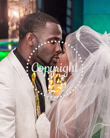 Ceremony Wedding at Cloud 9 in Reunion Tower in Dallas