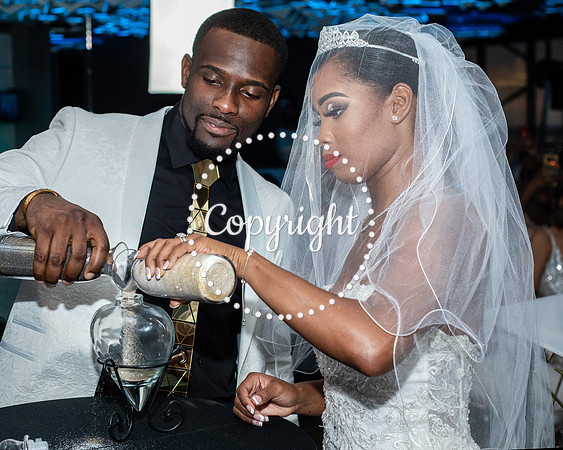Ceremony Wedding at Cloud 9 in Reunion Tower in Dallas