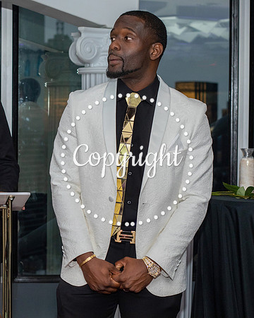 Ceremony Wedding at Cloud 9 in Reunion Tower in Dallas