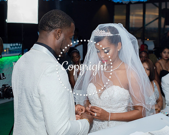 Ceremony Wedding at Cloud 9 in Reunion Tower in Dallas