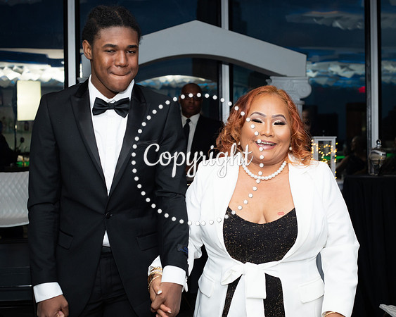 Ceremony Wedding at Cloud 9 in Reunion Tower in Dallas