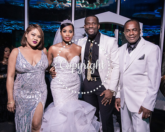 Ceremony Wedding at Cloud 9 in Reunion Tower in Dallas