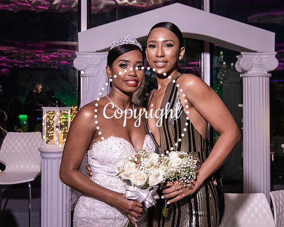 Ceremony Wedding at Cloud 9 in Reunion Tower in Dallas