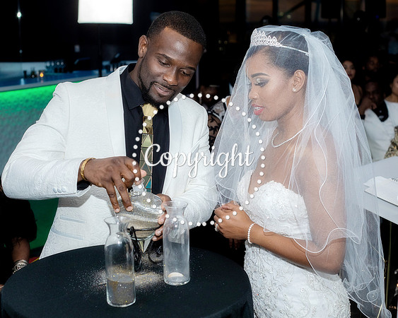 Ceremony Wedding at Cloud 9 in Reunion Tower in Dallas
