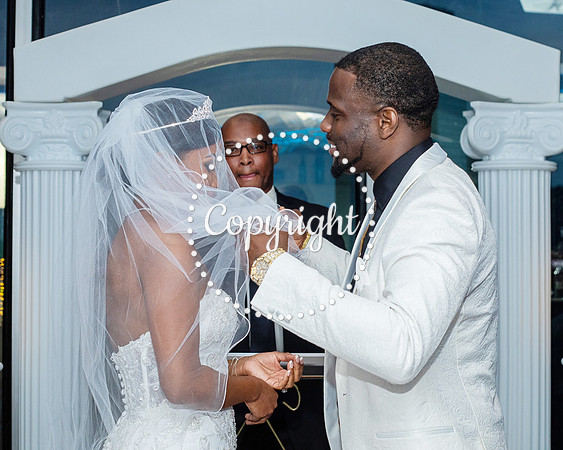 Ceremony Wedding at Cloud 9 in Reunion Tower in Dallas