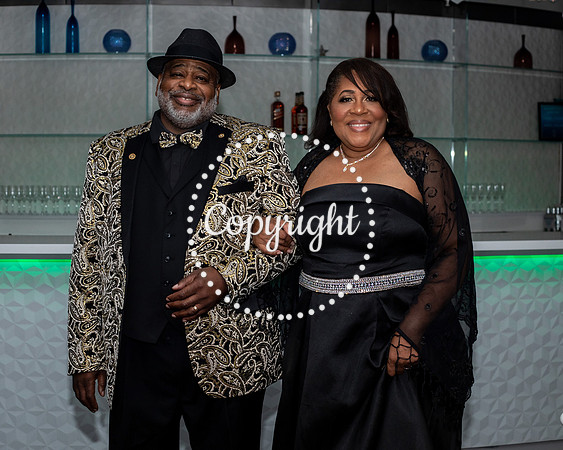 Ceremony Wedding at Cloud 9 in Reunion Tower in Dallas