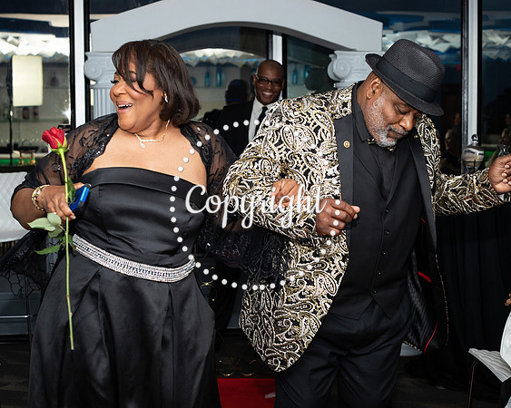Ceremony Wedding at Cloud 9 in Reunion Tower in Dallas