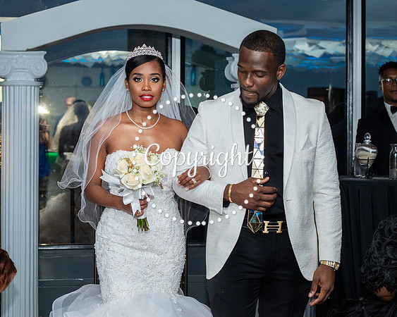 Ceremony Wedding at Cloud 9 in Reunion Tower in Dallas