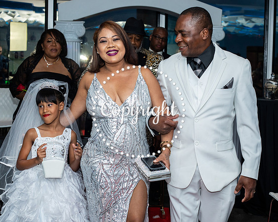 Ceremony Wedding at Cloud 9 in Reunion Tower in Dallas