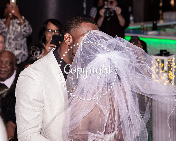 Ceremony Wedding at Cloud 9 in Reunion Tower in Dallas