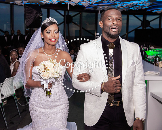 Ceremony Wedding at Cloud 9 in Reunion Tower in Dallas