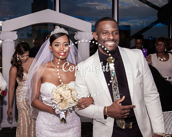 Ceremony Wedding at Cloud 9 in Reunion Tower in Dallas