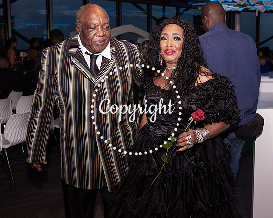 Ceremony Wedding at Cloud 9 in Reunion Tower in Dallas