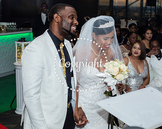 Ceremony Wedding at Cloud 9 in Reunion Tower in Dallas