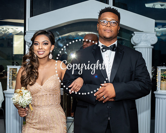 Ceremony Wedding at Cloud 9 in Reunion Tower in Dallas