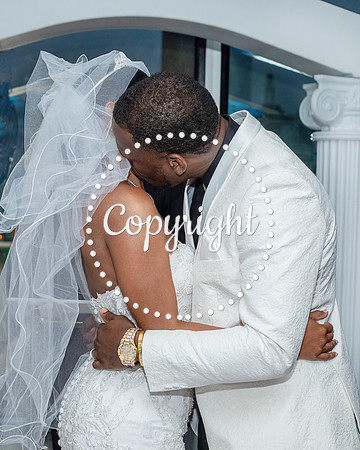 Ceremony Wedding at Cloud 9 in Reunion Tower in Dallas