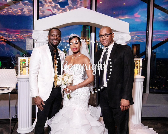 Ceremony Wedding at Cloud 9 in Reunion Tower in Dallas