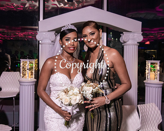 Ceremony Wedding at Cloud 9 in Reunion Tower in Dallas