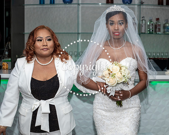 Ceremony Wedding at Cloud 9 in Reunion Tower in Dallas