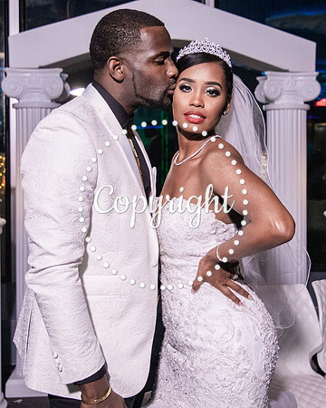 Ceremony Wedding at Cloud 9 in Reunion Tower in Dallas