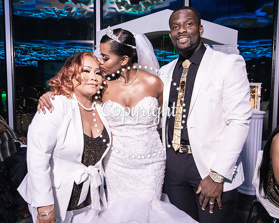 Ceremony Wedding at Cloud 9 in Reunion Tower in Dallas