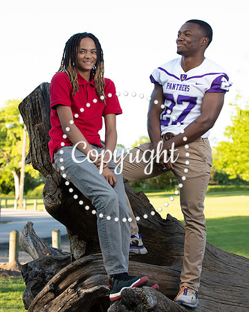 Lufkin Senior Portraits at Getzendaner Park in Waxahachie