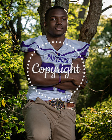Lufkin Senior Portraits at Getzendaner Park in Waxahachie
