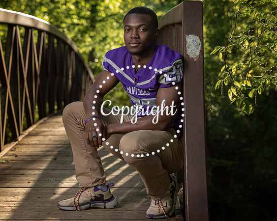 Lufkin Senior Portraits at Getzendaner Park in Waxahachie