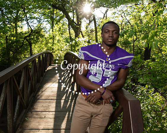 Lufkin Senior Portraits at Getzendaner Park in Waxahachie