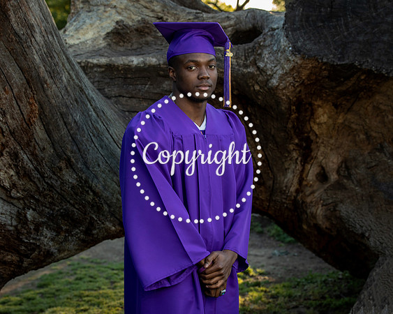 Lufkin Senior Portraits at Getzendaner Park in Waxahachie