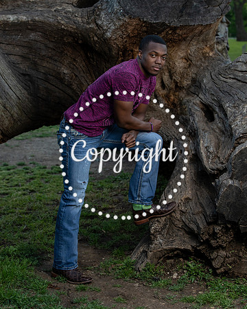 Lufkin Senior Portraits at Getzendaner Park in Waxahachie