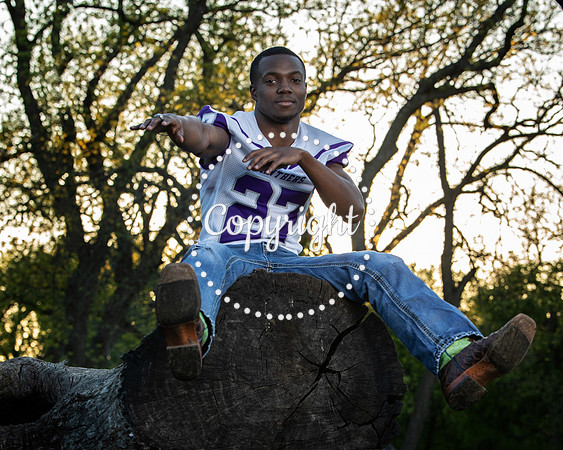 Lufkin Senior Portraits at Getzendaner Park in Waxahachie