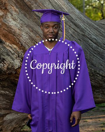Lufkin Senior Portraits at Getzendaner Park in Waxahachie