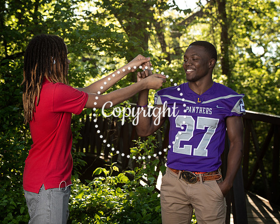 Lufkin Senior Portraits at Getzendaner Park in Waxahachie