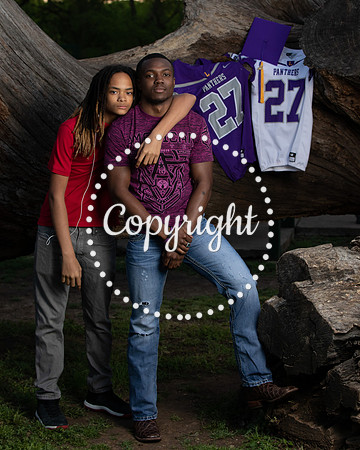 Lufkin Senior Portraits at Getzendaner Park in Waxahachie