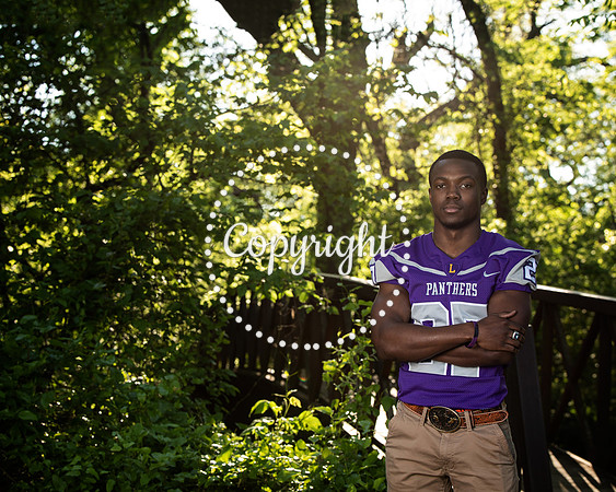 Lufkin Senior Portraits at Getzendaner Park in Waxahachie