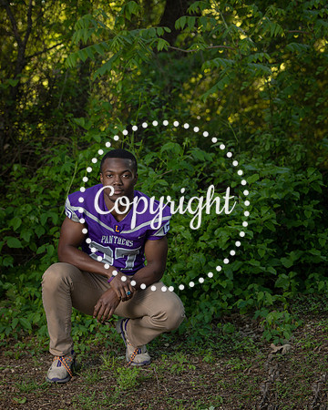 Lufkin Senior Portraits at Getzendaner Park in Waxahachie