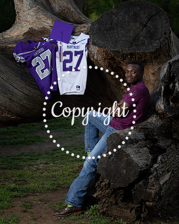 Lufkin Senior Portraits at Getzendaner Park in Waxahachie