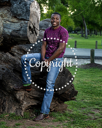 Lufkin Senior Portraits at Getzendaner Park in Waxahachie