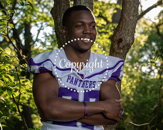 Lufkin Senior Portraits at Getzendaner Park in Waxahachie