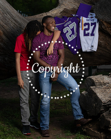 Lufkin Senior Portraits at Getzendaner Park in Waxahachie